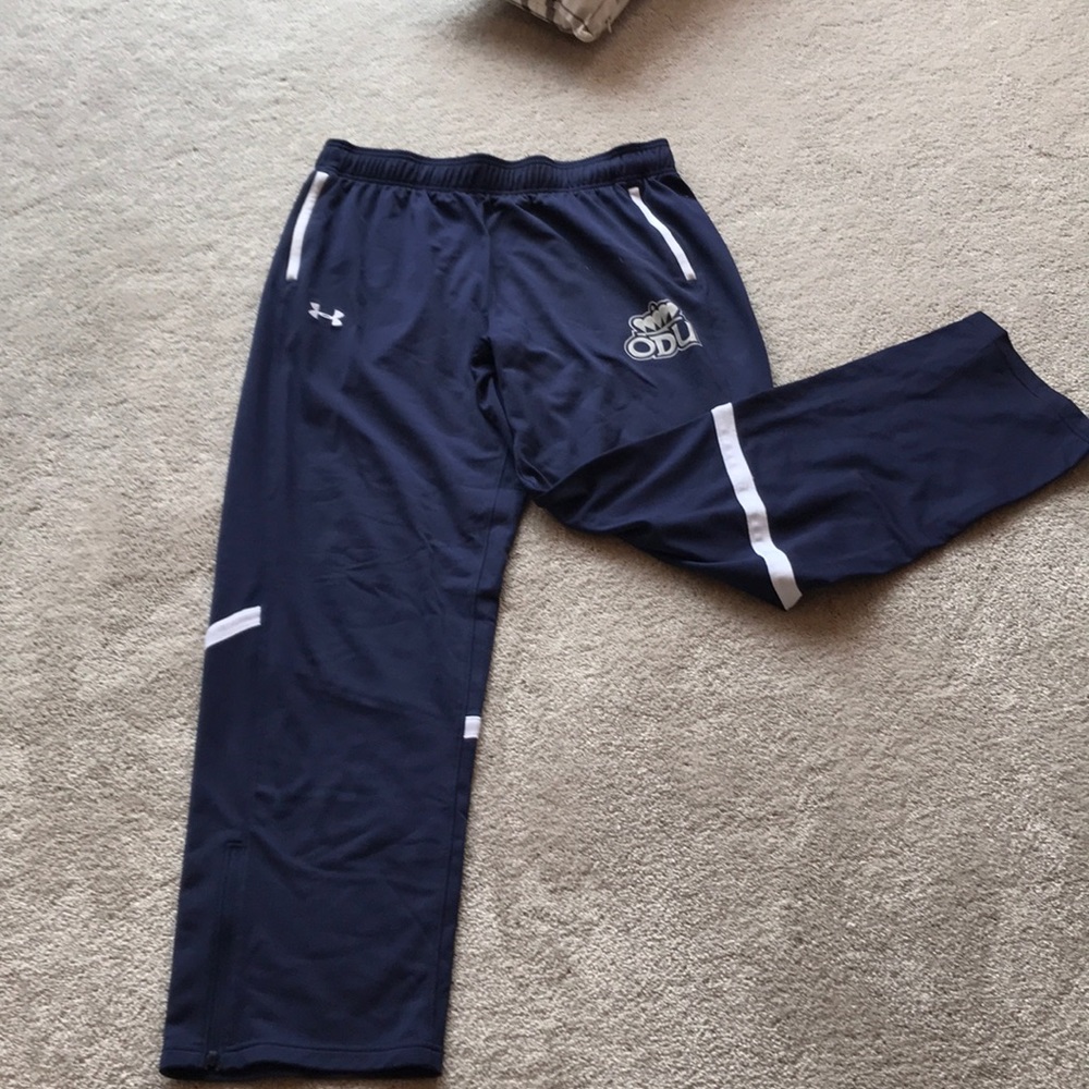 Under Armour ODU XL sweat pants.